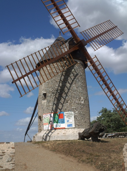 L'un des 2 moulins d'Ardenay restaur - Chaudefonds sur Layon