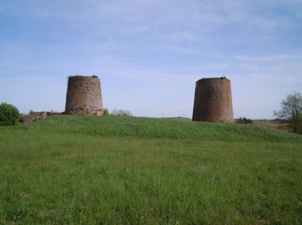 Les deux moulins de St Anatoly