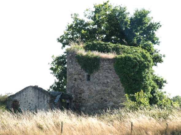 Ancien moulin de la Sevrie - Les Cerqueux - autre vue