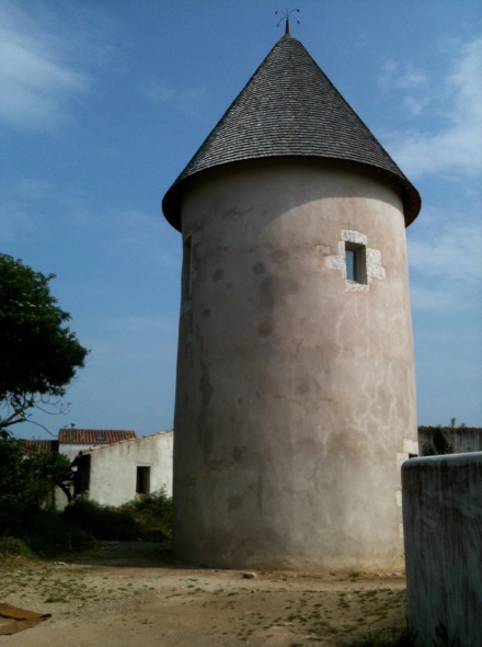 Moulin de l'abbaye - Loix - autre vue