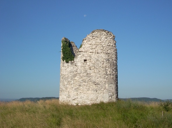 Ancien moulin  Monclar - Pinel Hauterive
