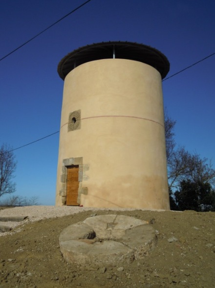 L'ancien moulin rnov en 2010