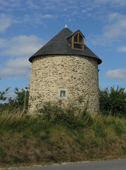 Le moulin habit de Poulhors, autre vue