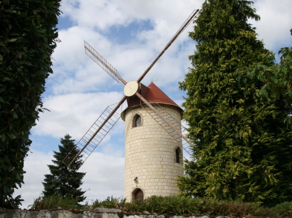 Moulin du Biot  Soulignac, autre angle de vue