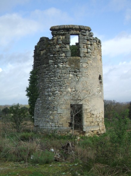 Ancien moulin  St Loubs