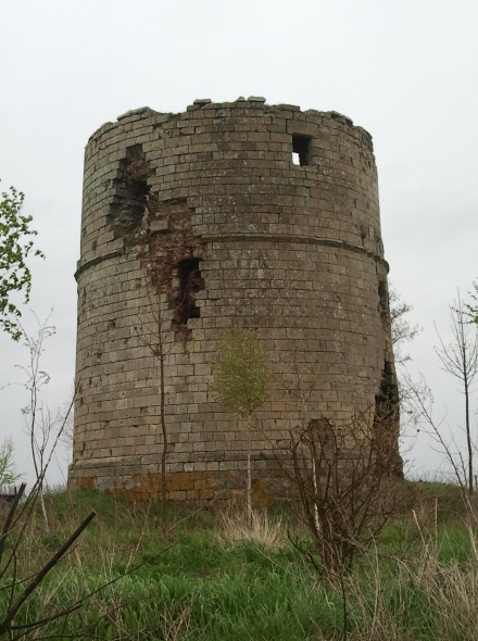 Moulin de pierre - Avesnes le Sec