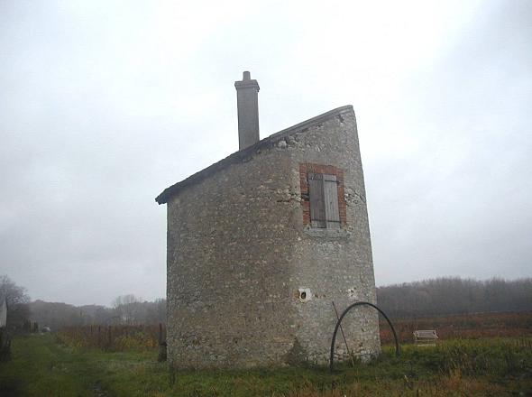 Ancien moulin  Les Montils