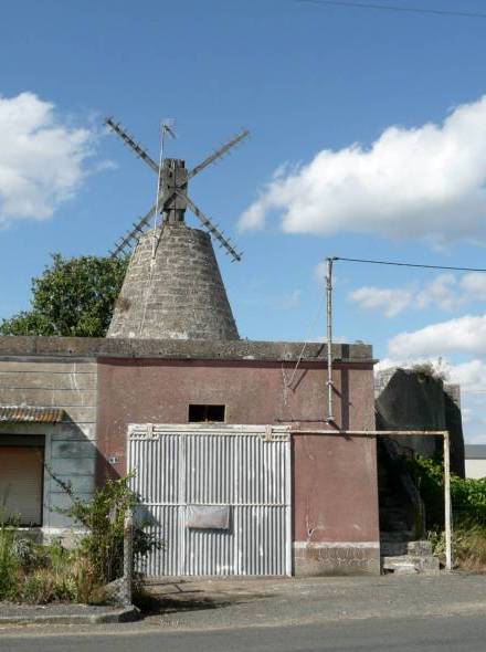 Moulin Garreau - Louresse Rochemenier - face
