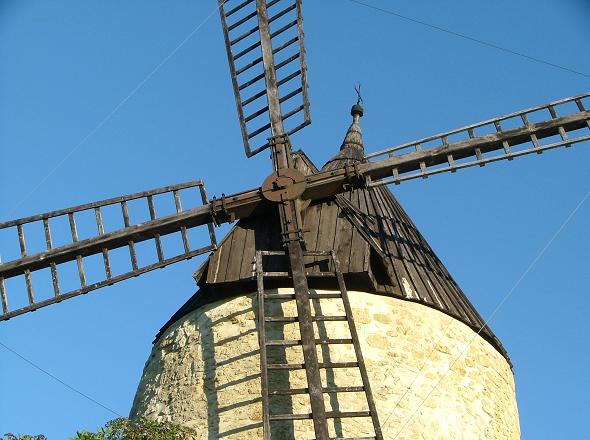 Tte d'arbre et ailes du moulin de St Jean - Mireval Lauragais