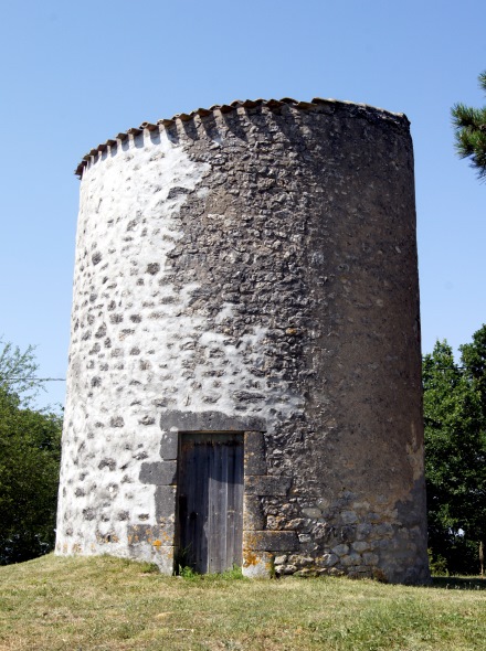 Ancien moulin à Monségur