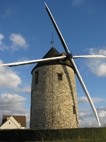 Moulin du Sempin à Montfermeil - ailes repliées