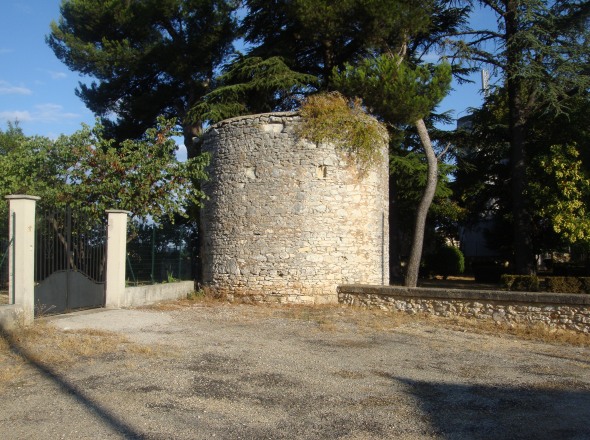 Un deuxime moulin  Pouzilhac plus au sud du village