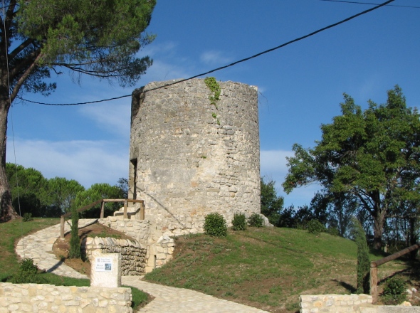 Le site du moulin Fontayne  St Genis de Malgoirs