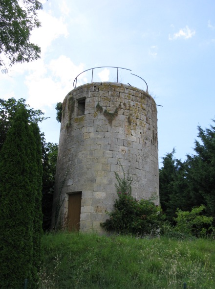 Le Moulin - St Genis de Saintonge