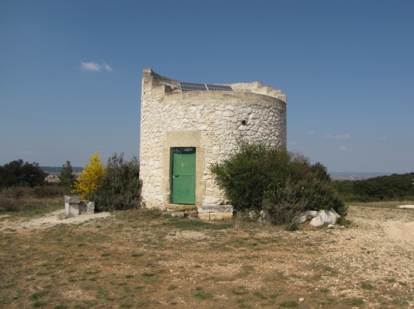 Ancien moulin  St Mamert