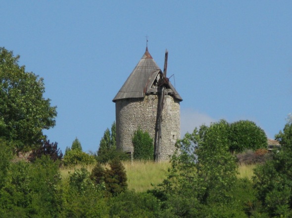 Moulin de Bergis - St Martial de Mirambeau