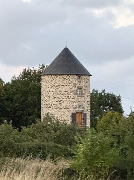 Moulin du bourg - St Mloir des ondes